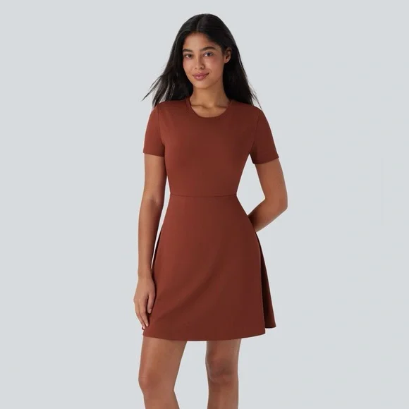 New with tags Hella short sleeve backless crisscross dress. Midi length size xl - Picture 1 of 8